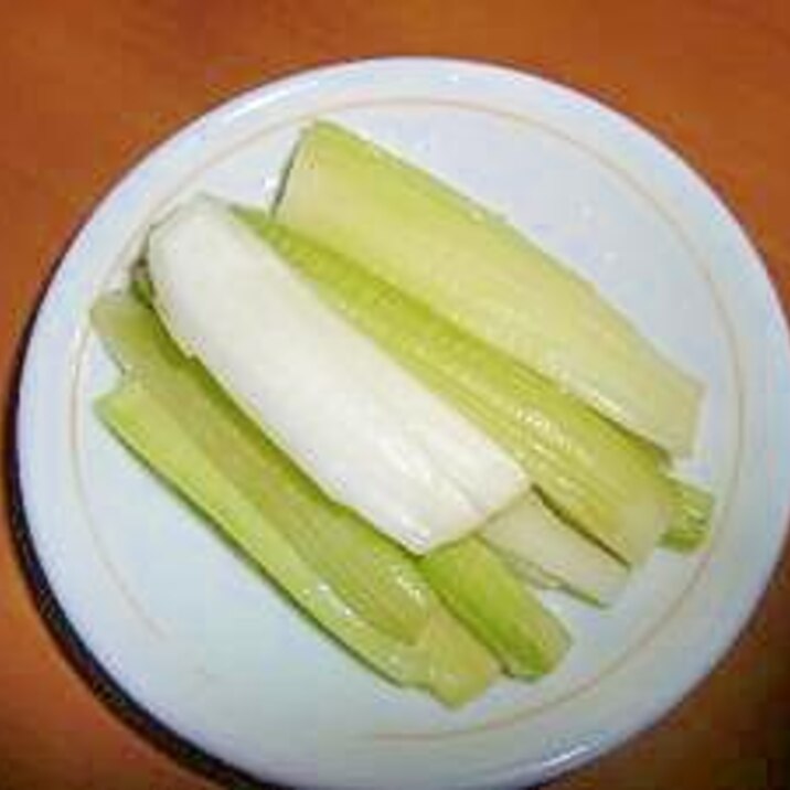 ササッと簡単 セロリの漬け物 レシピ 作り方 By 千悠仁 楽天レシピ ササッと簡単 セロリの漬け物 レシピ 作り方 By 千悠仁 楽天レシピ